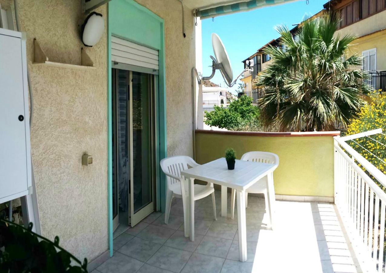 U Scrusciu Do Mari Bed & Breakfast Realmonte Exterior photo
